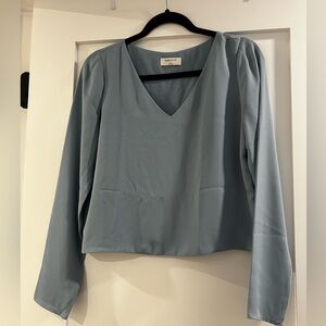 Aritzia Babaton Longsleeve Murphy Blouse - Blue S
